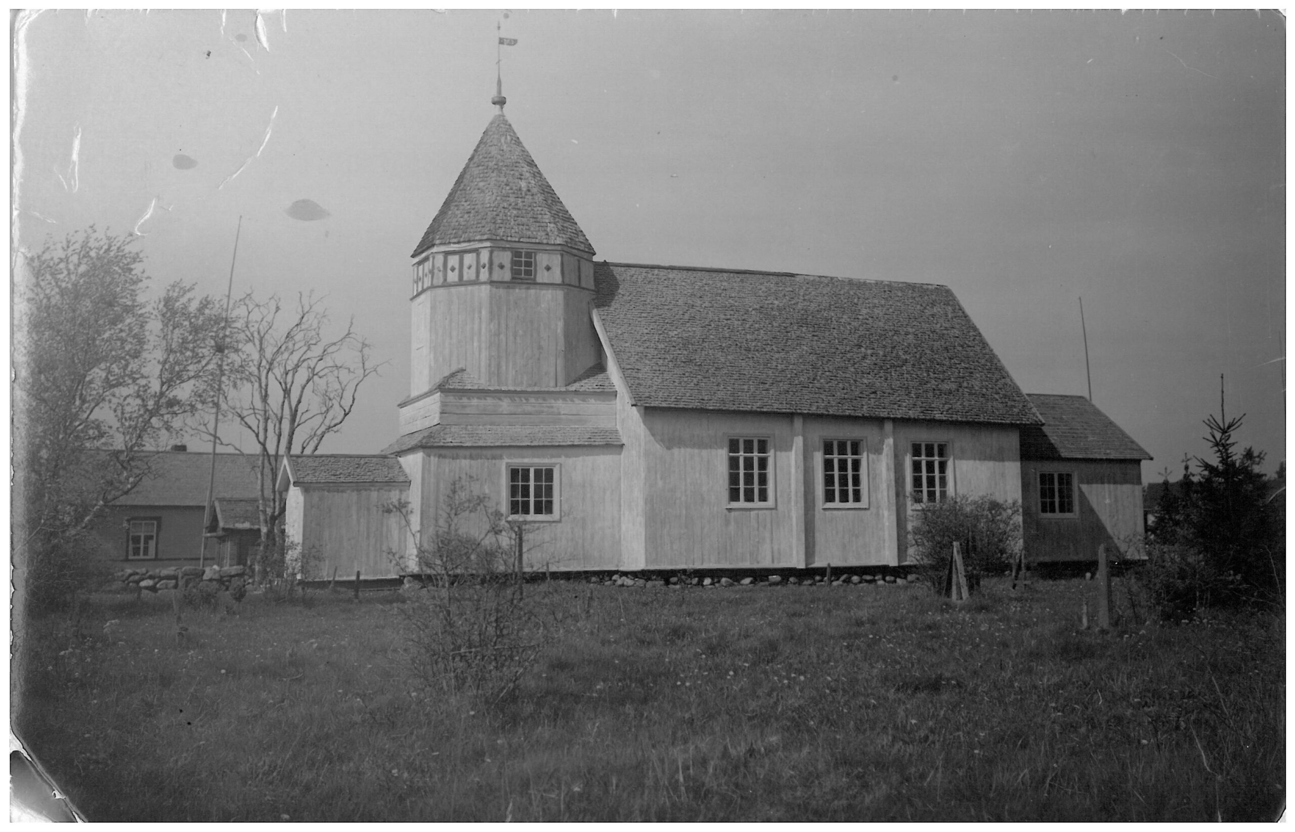 Tytärsaaren hieno kirkko 1930-luvulla